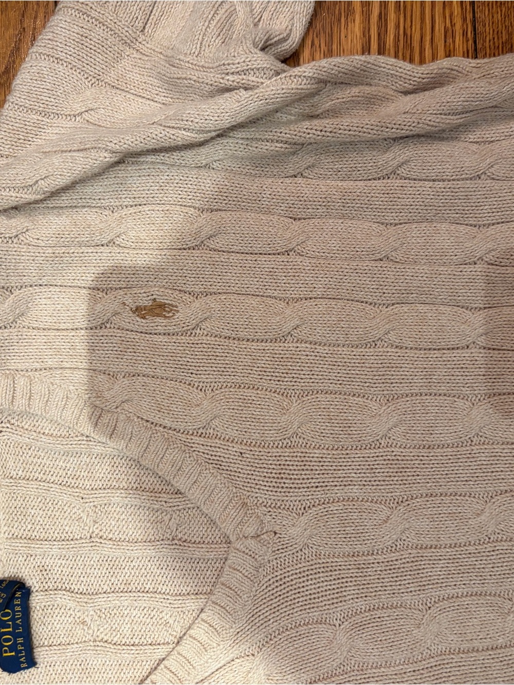 Ralph Lauren Men's Cable-Knit V-Neck Sweater in Cream - Picture 2 of 3
